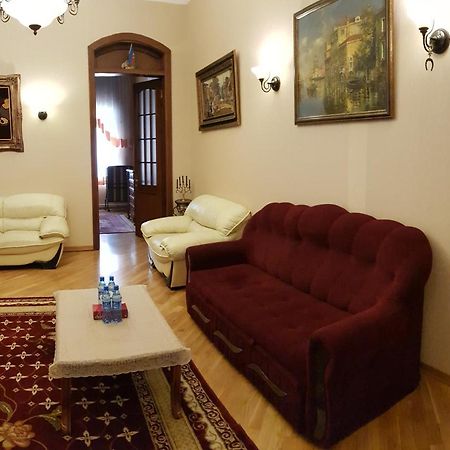 Gulluoglu Royal Suite Luxury Apartment Baku Bagian luar foto