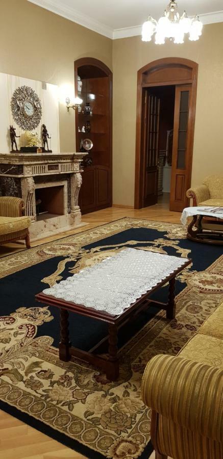 Gulluoglu Royal Suite Luxury Apartment Baku Bagian luar foto