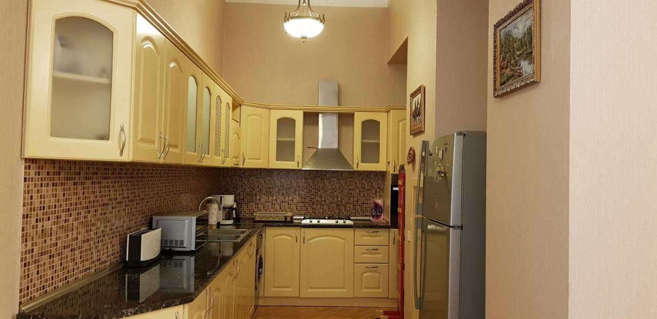 Gulluoglu Royal Suite Luxury Apartment Baku Bagian luar foto