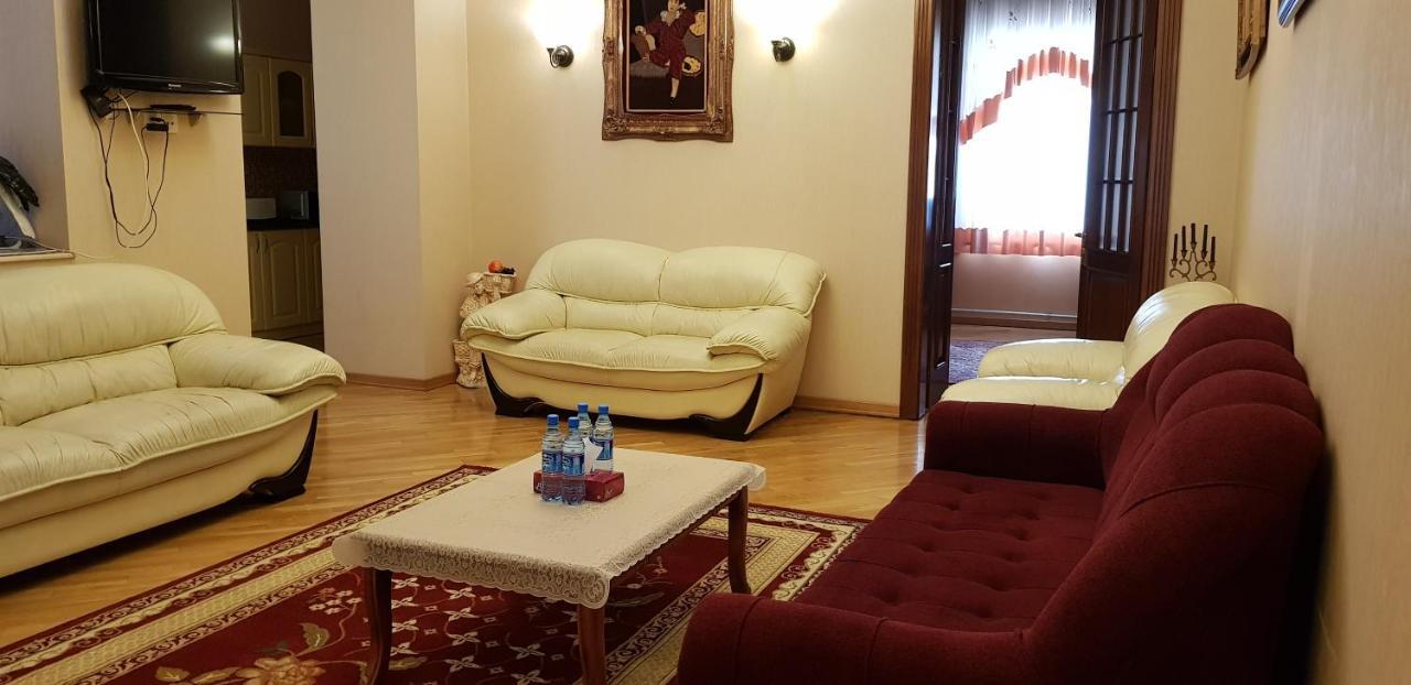 Gulluoglu Royal Suite Luxury Apartment Baku Bagian luar foto